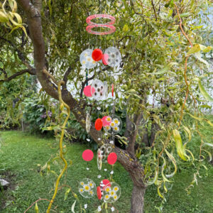 Zvonkohra velká sedmikrásky